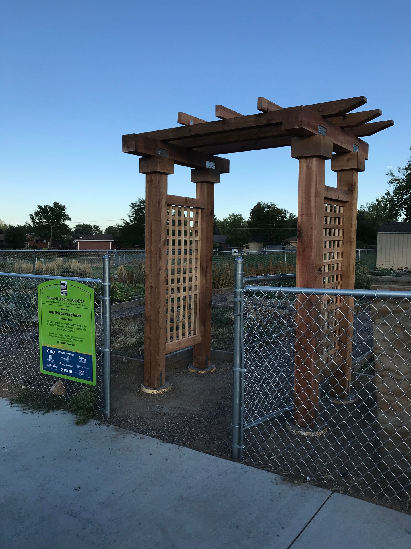 DIY Instructions - Garden Trellis
